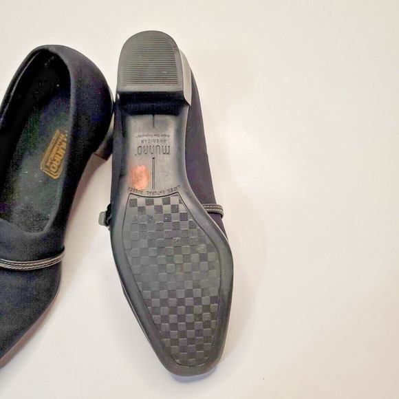 Munro American Women's Shoes Cindi Black Fabric Heels With Strap Sz 8.5M - Picture 16 of 16
